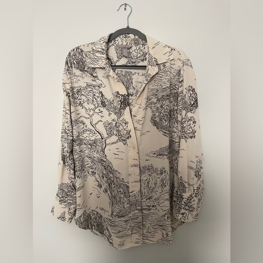 H&M | Black and Cream illustration print top